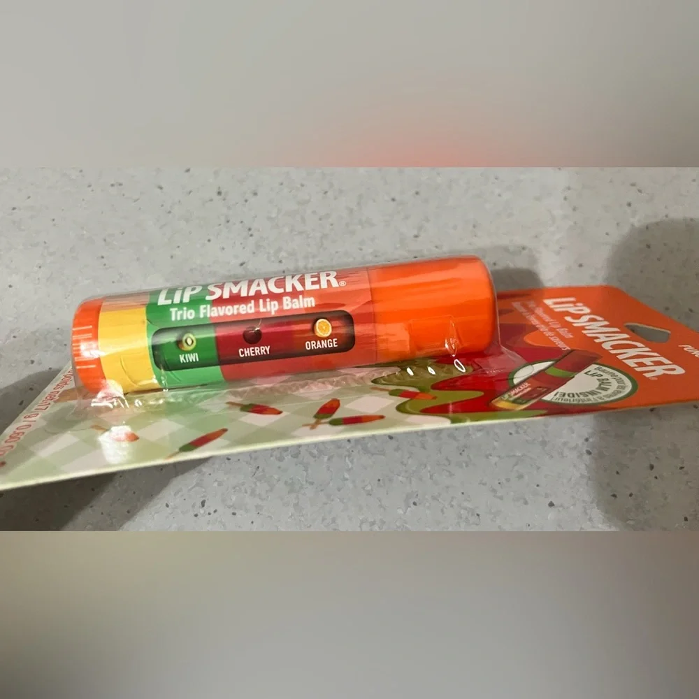 NEW Lip Smacker Trio JUMBO Flavored Lip Balm FRUIT PUNCH Biggy Ice‎ Pop 3x Sized